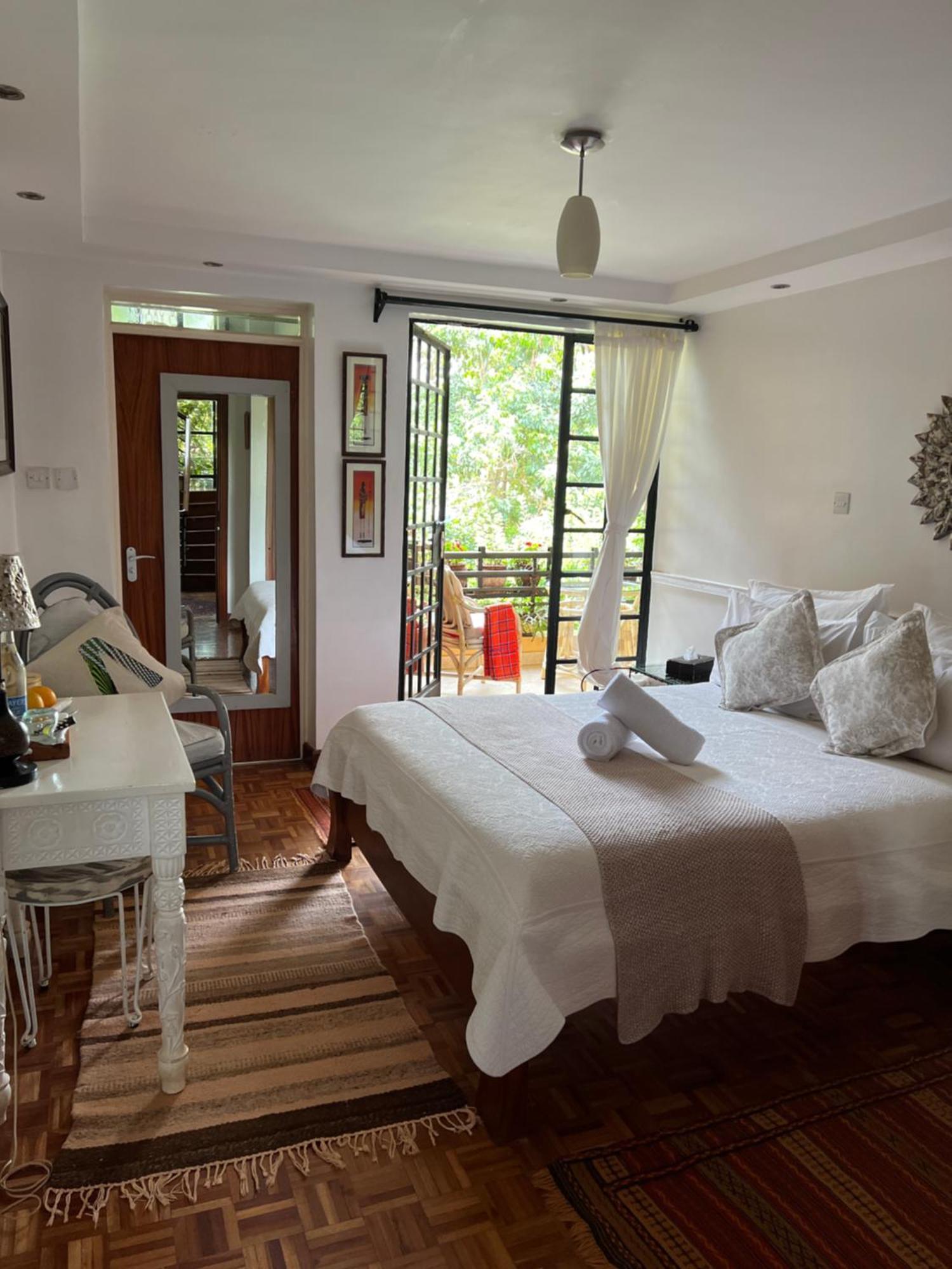 Hob House Hotel Gachie Buitenkant foto