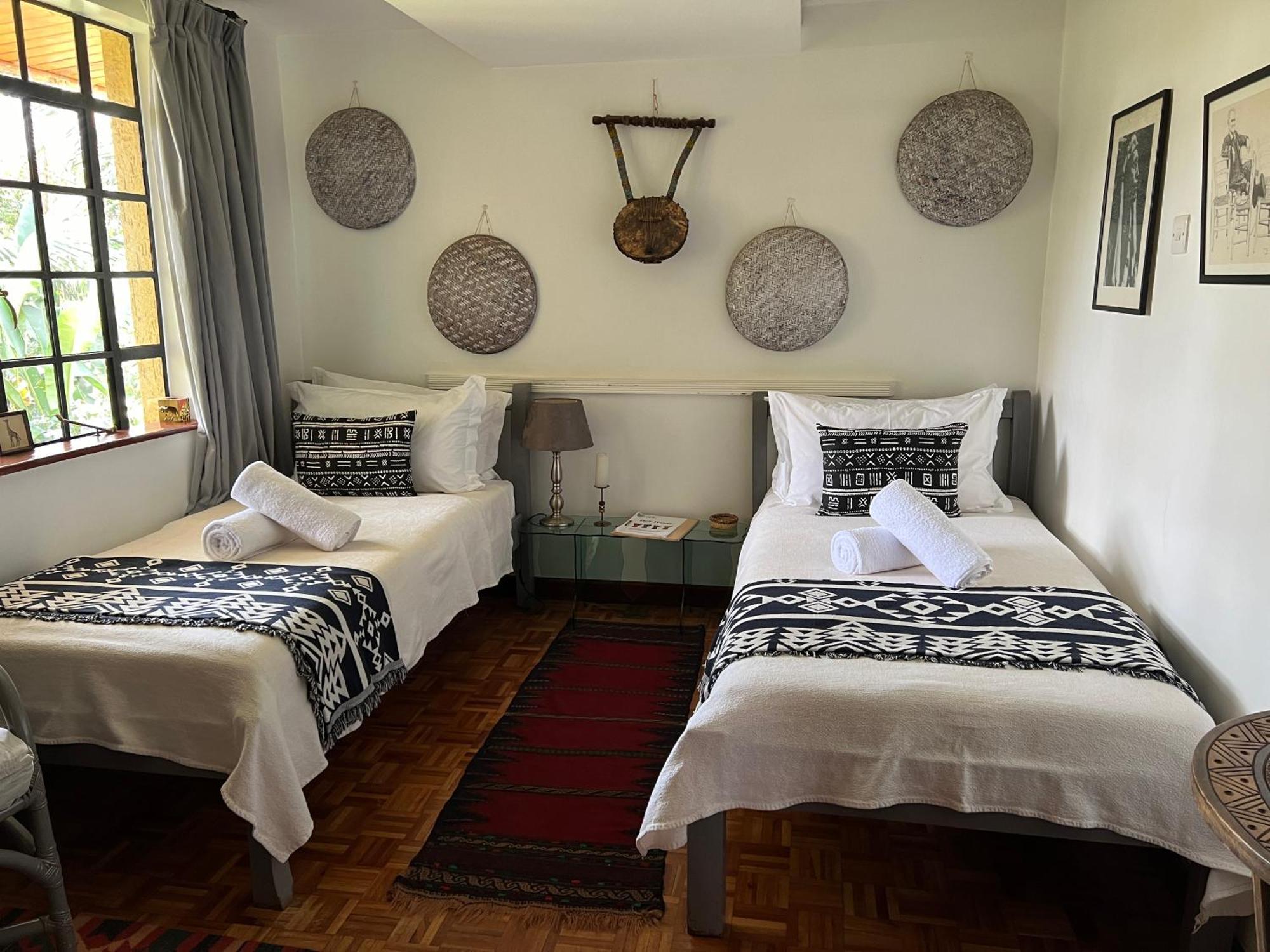 Hob House Hotel Gachie Buitenkant foto