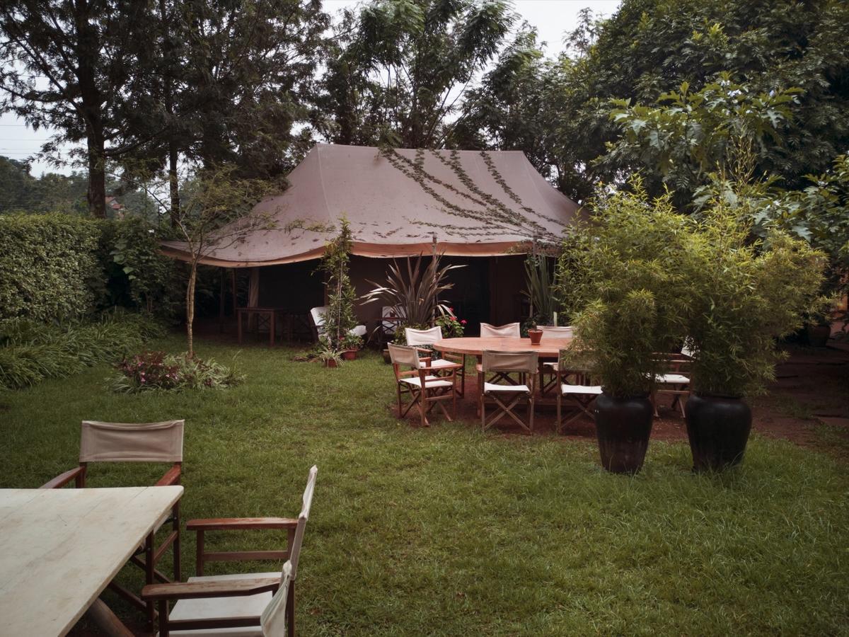 Hob House Hotel Gachie Buitenkant foto