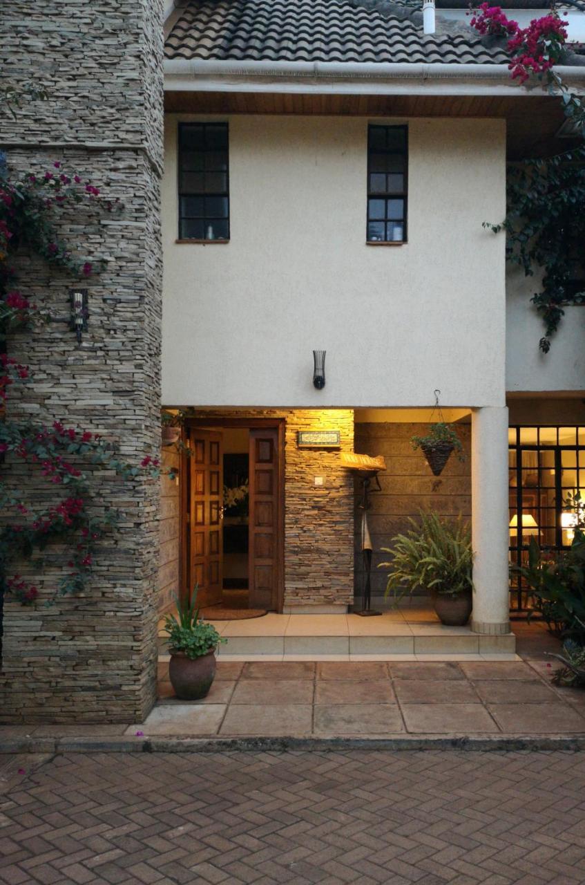 Hob House Hotel Gachie Buitenkant foto