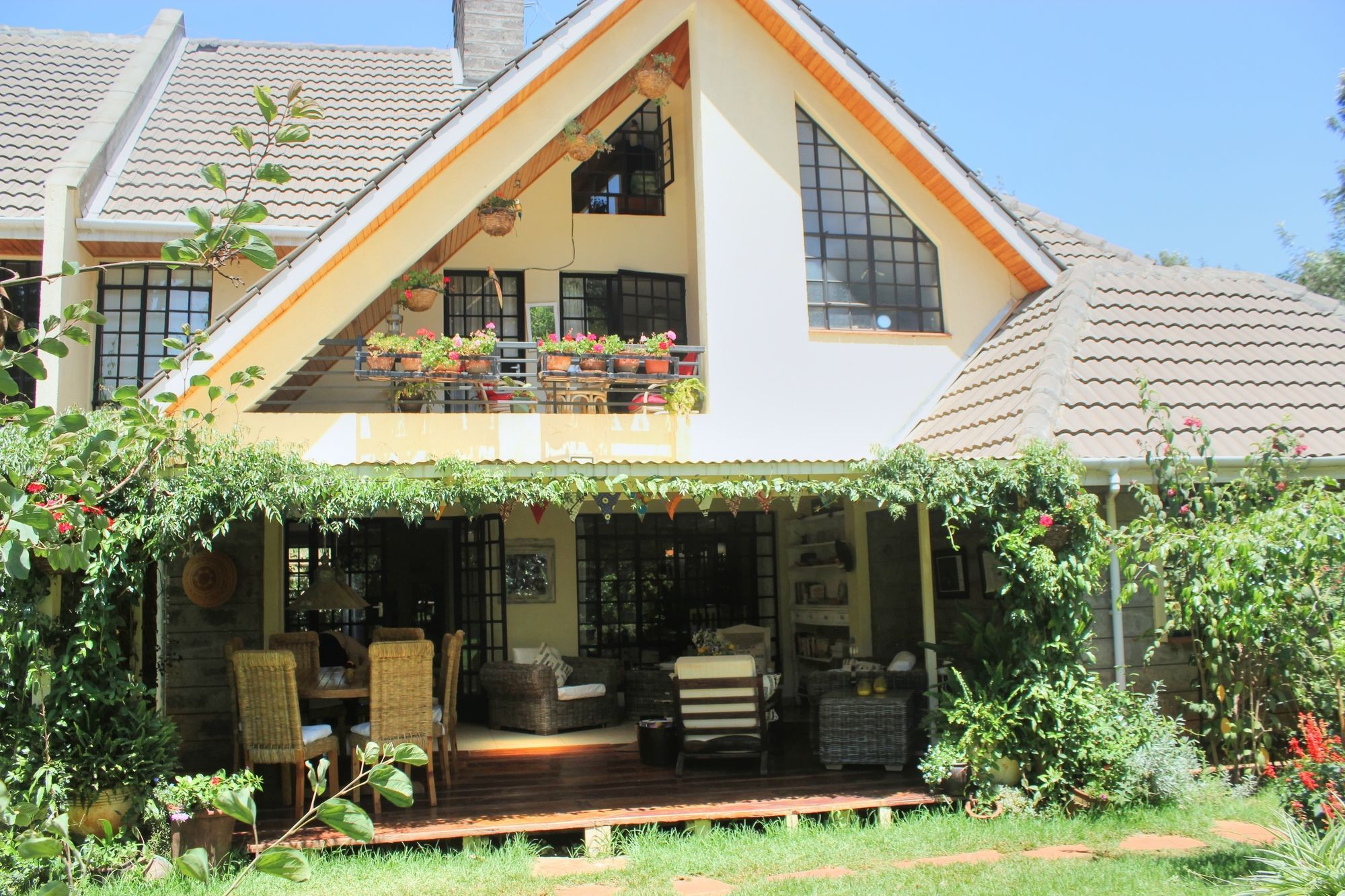 Hob House Hotel Gachie Buitenkant foto